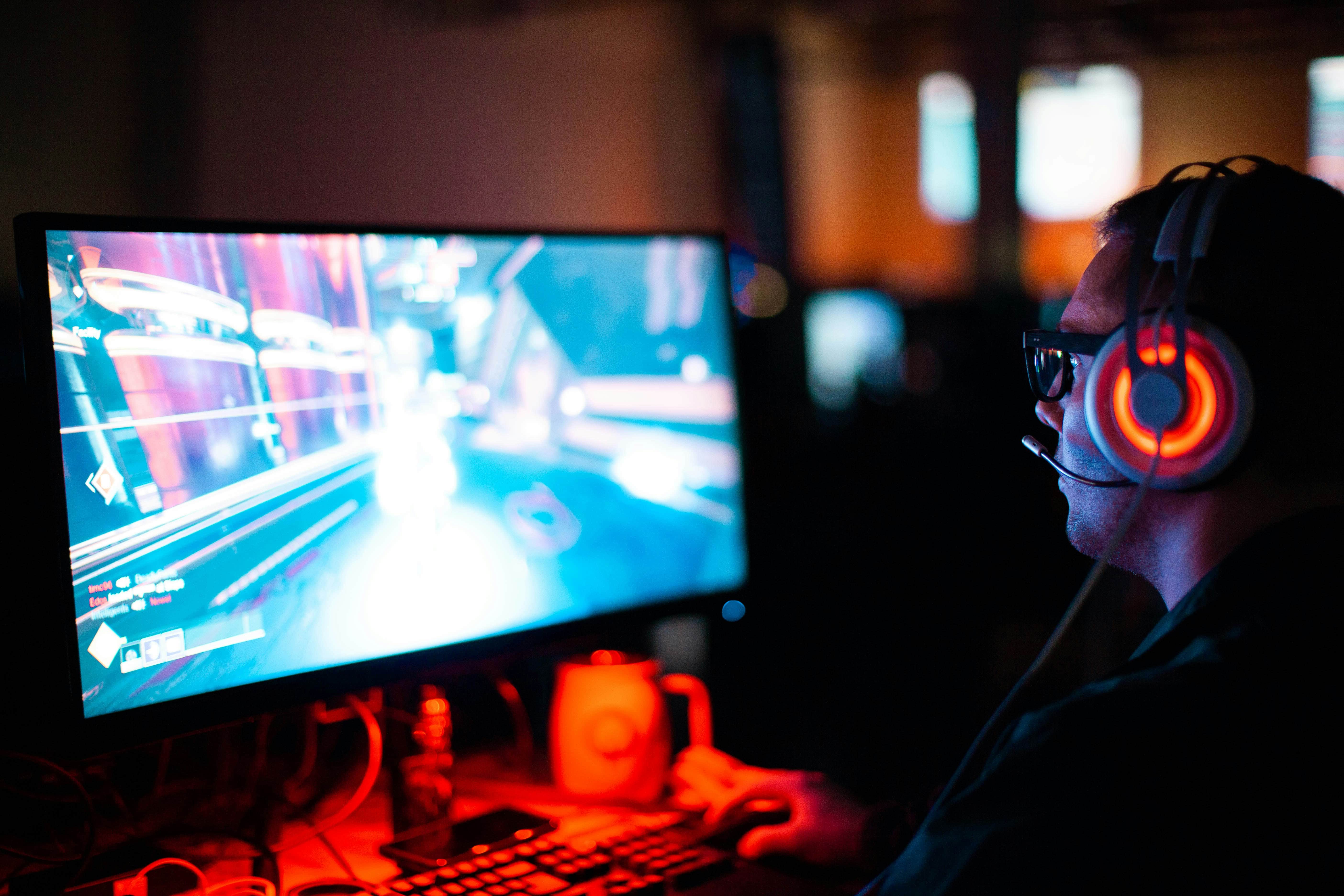 Broadband for Gamers: What Really Matters